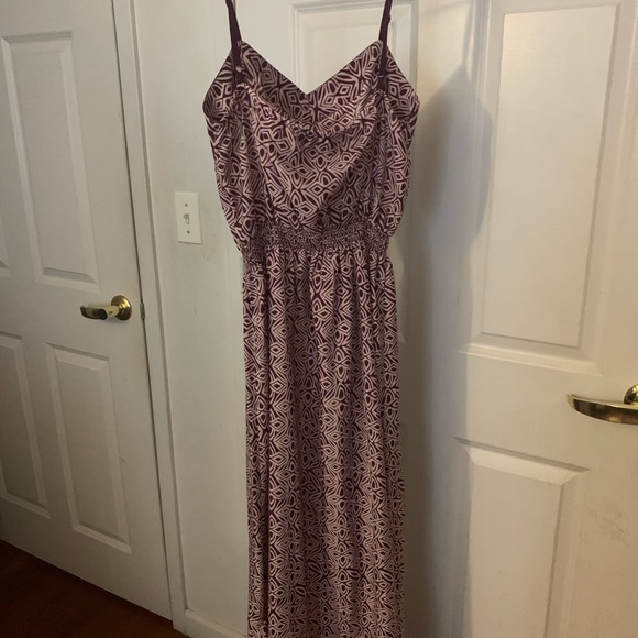 Summer dress - Picture 1 of 6
